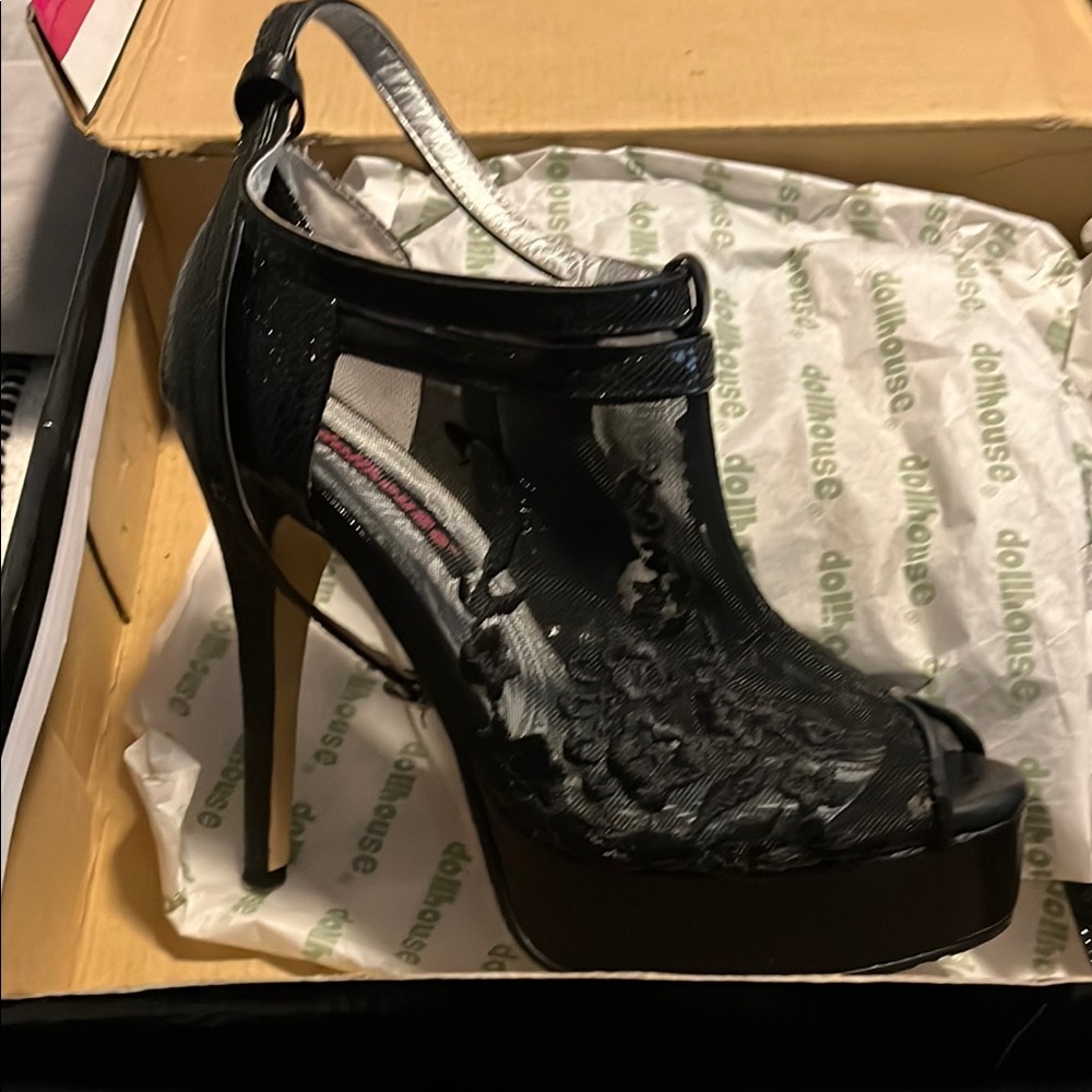 Dollhouse Black Lace Platform Heels
